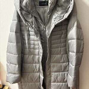 Tahari Casey Fitted Puffer Coat for Women-Quilted Winter Coat with Bib Size XL